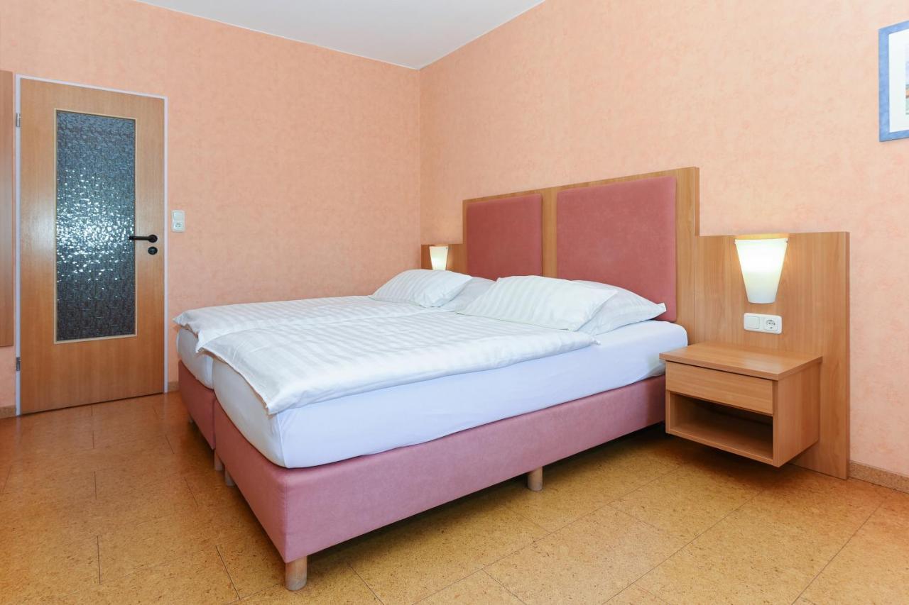 Hotel-Pension Altes Siel 贝塞尔 外观 照片