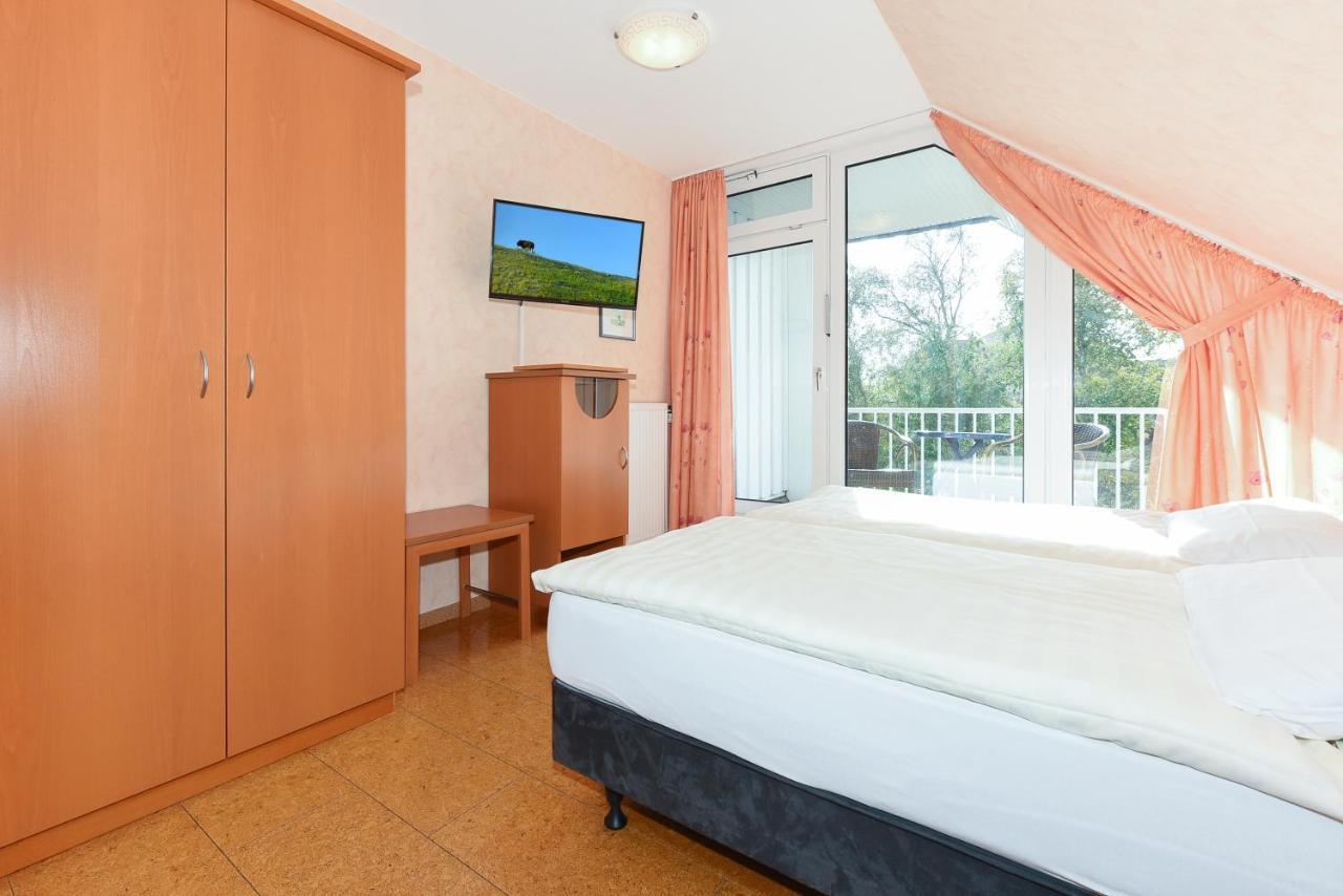 Hotel-Pension Altes Siel 贝塞尔 外观 照片