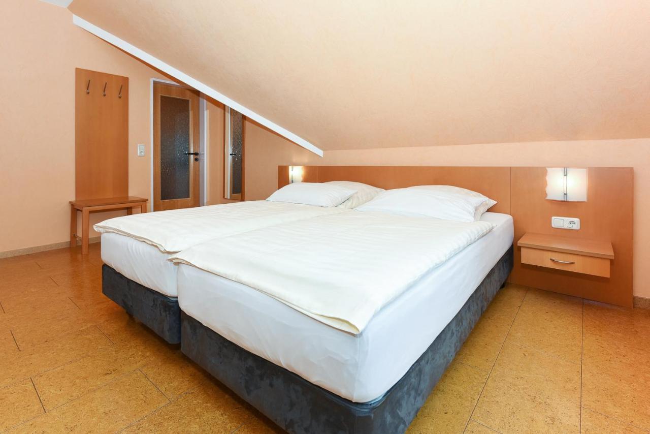 Hotel-Pension Altes Siel 贝塞尔 外观 照片