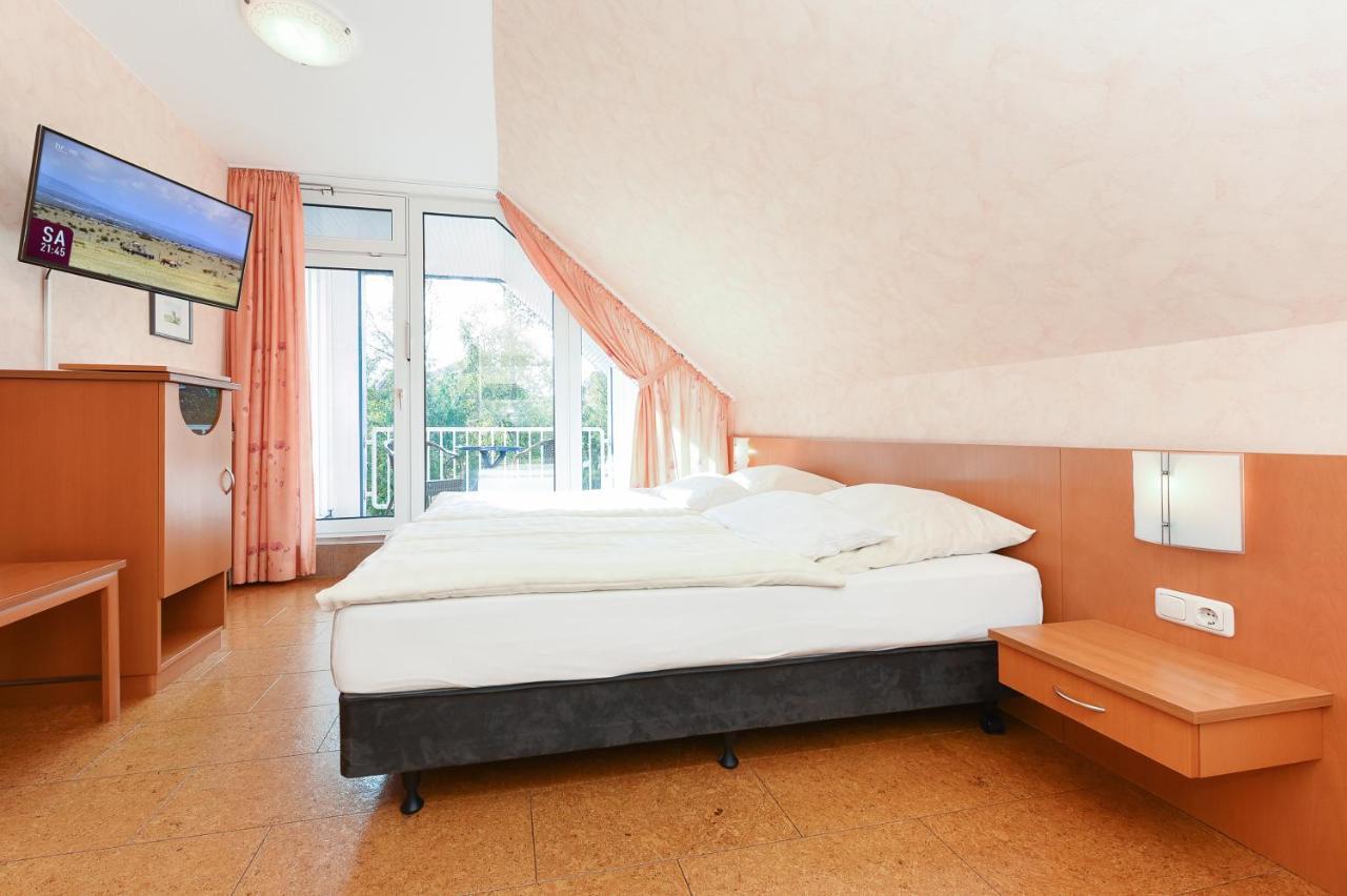 Hotel-Pension Altes Siel 贝塞尔 外观 照片