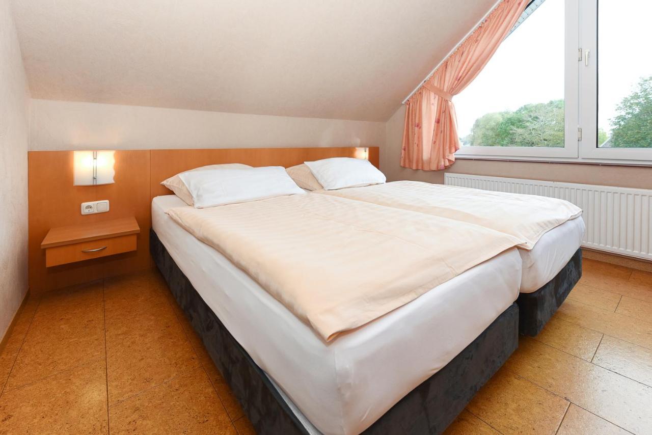 Hotel-Pension Altes Siel 贝塞尔 外观 照片